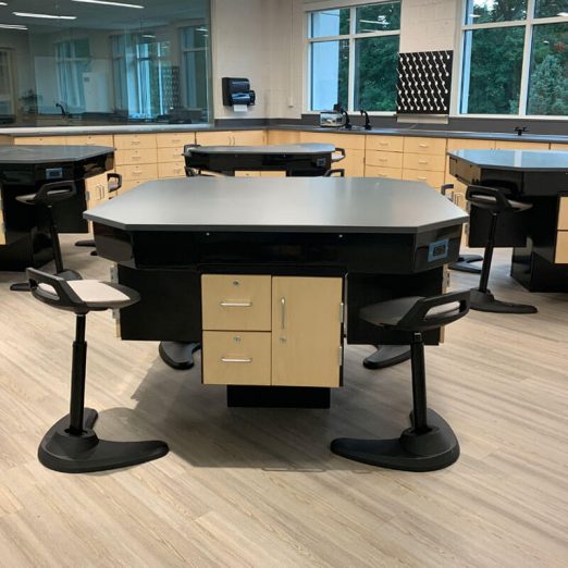 TE II Laboratory Center Tables