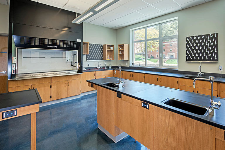 Air Foil Fume Hoods for Educational Labs