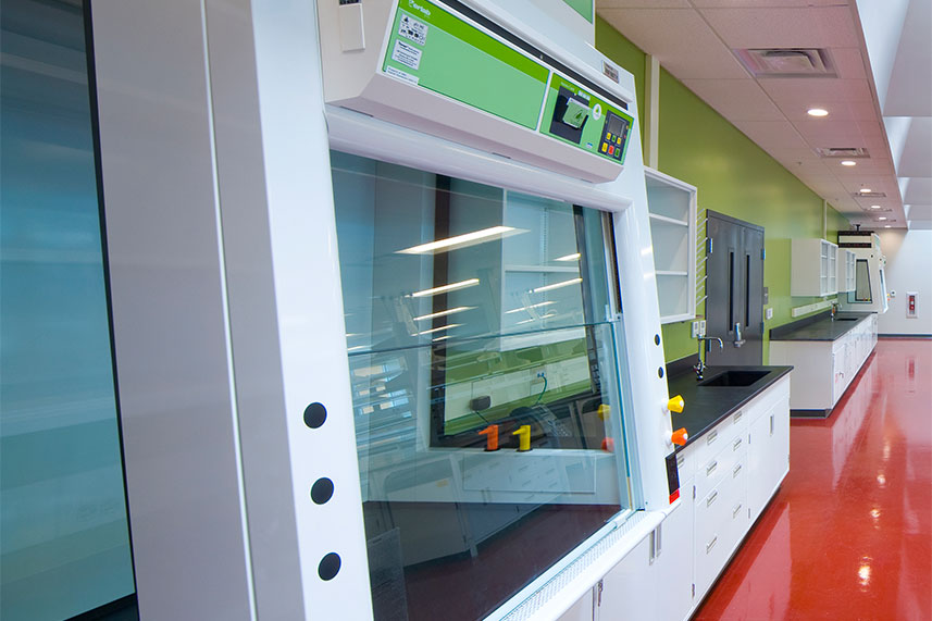 Ductless Fume Hood in a Commercial Lab