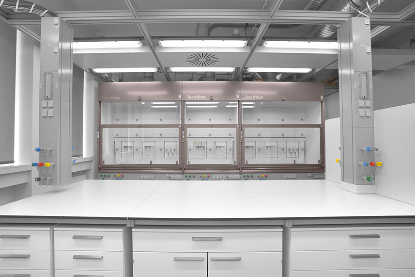 High Performance Fume Hood in a Commercial Lab