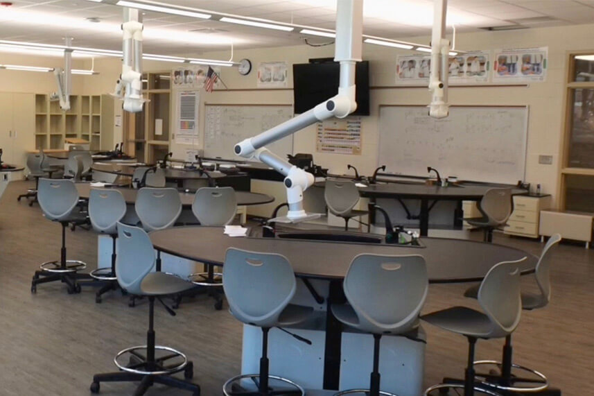 Axis Workstation for an Educational Lab