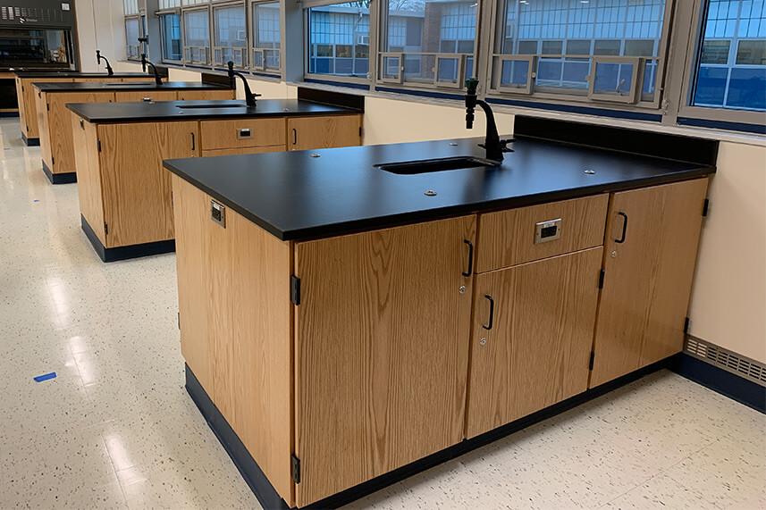 Island + Pier Table for an Educational Lab