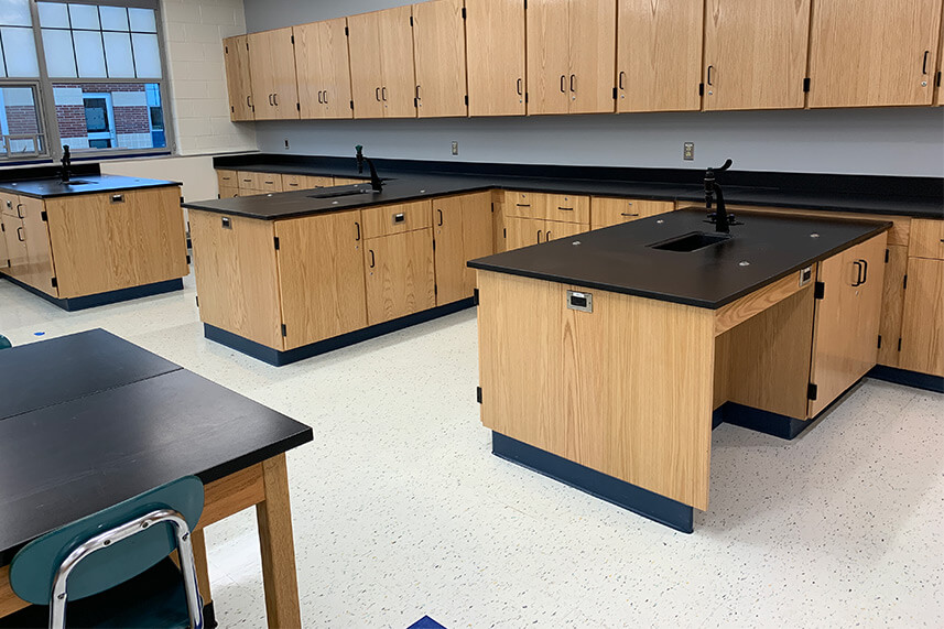 Island + Pier Table for an Educational Lab