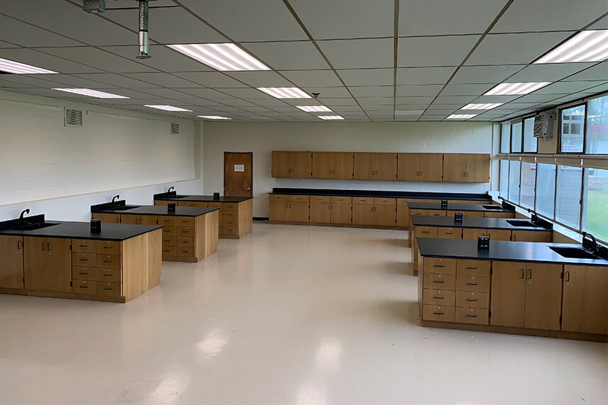 Island + Pier Table for an Educational Lab