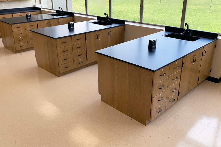 Island + Pier Table for an Educational Lab