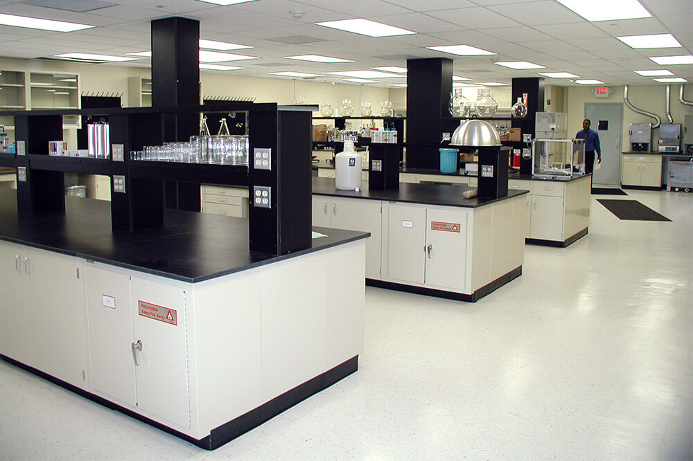 Longo Labs commercial installations of a chemical lab