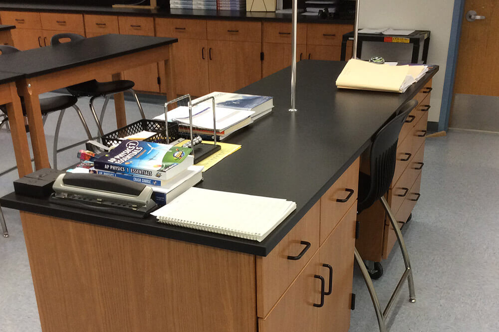 Longo Labs products in an anatomy/physics lab