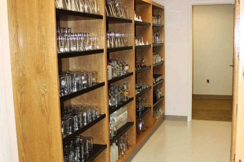 Logo labs utility shelving in educational lab